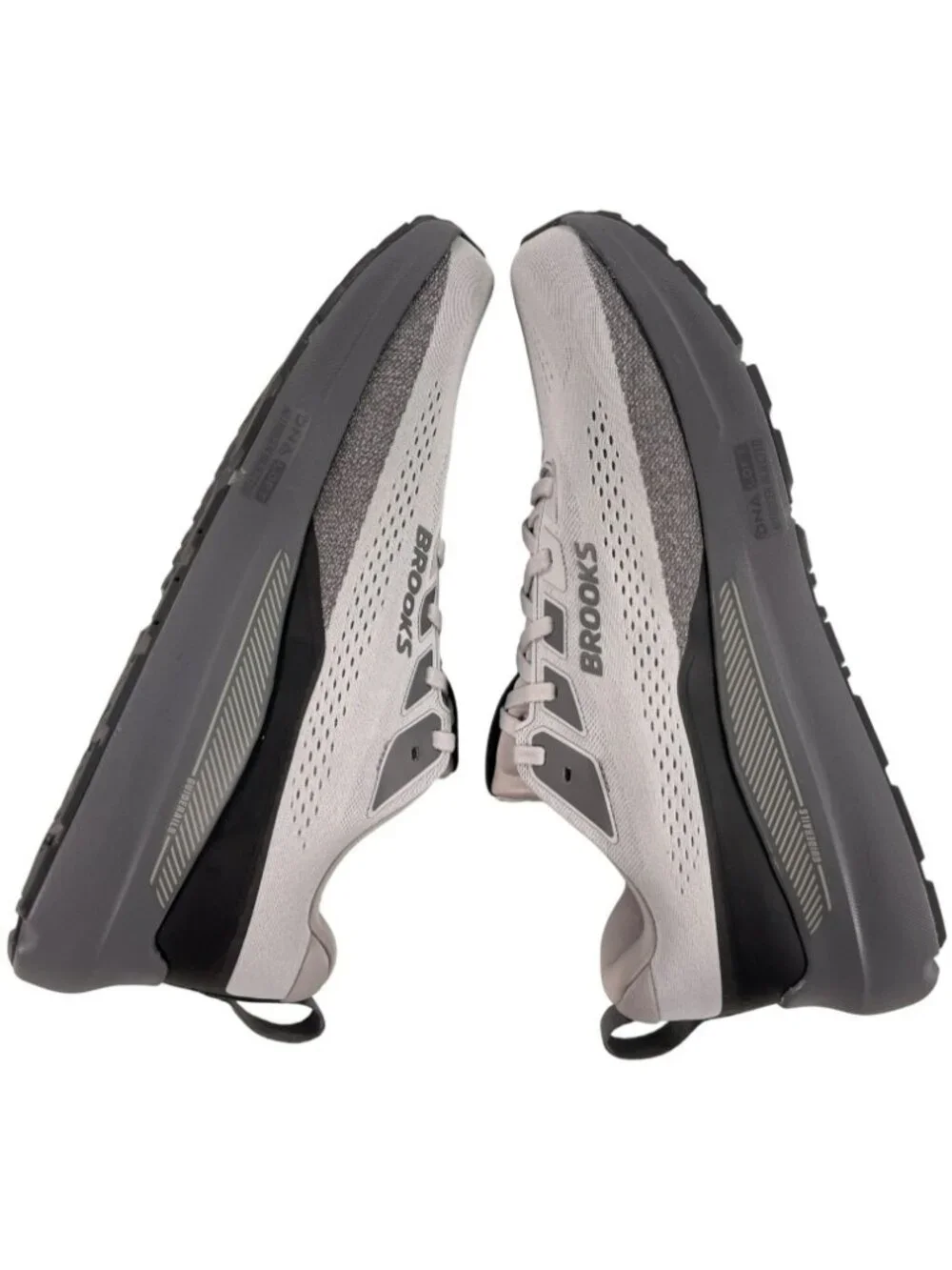 Brooks Beast GTS 26 Running Athletic Shoes Gray/Blackened Pearl Men's Sz 15 NEW